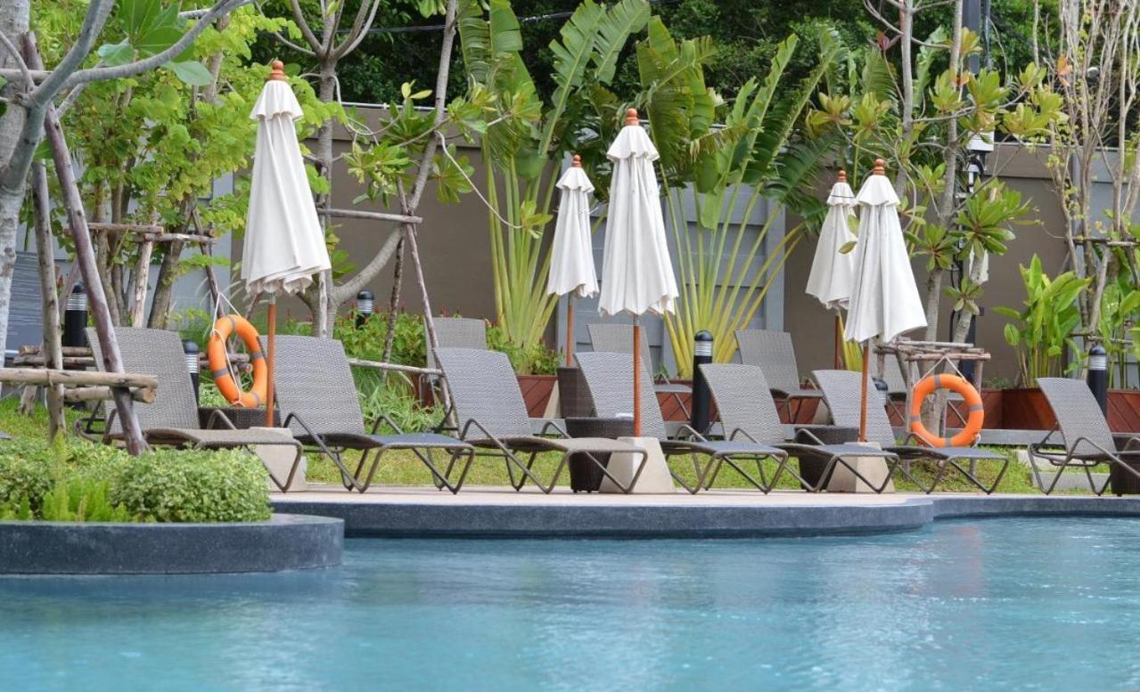 Sea View -High Floor 2 Bed Room Excellent Location Pattaya Exterior photo
