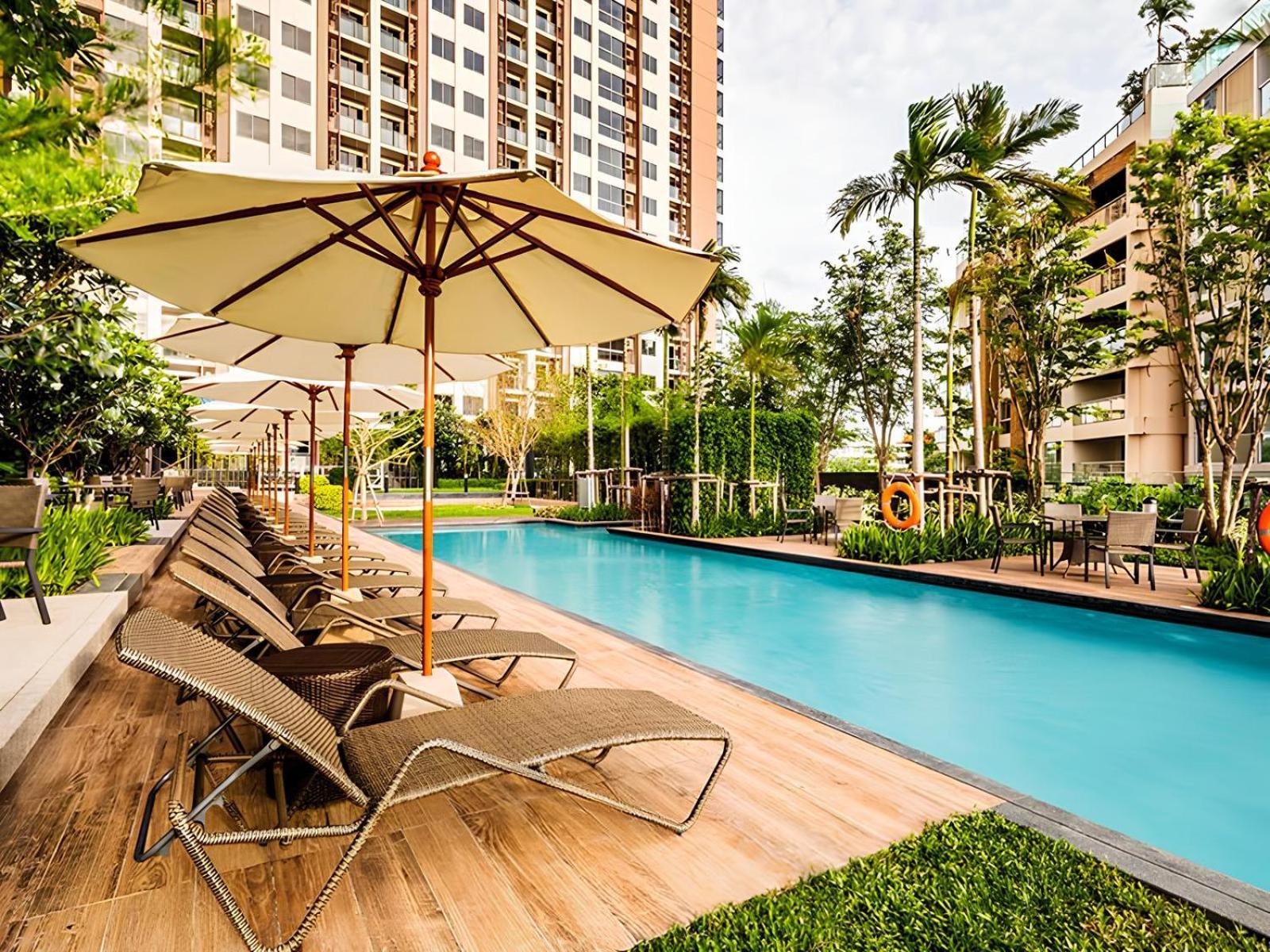 Sea View -High Floor 2 Bed Room Excellent Location Pattaya Exterior photo
