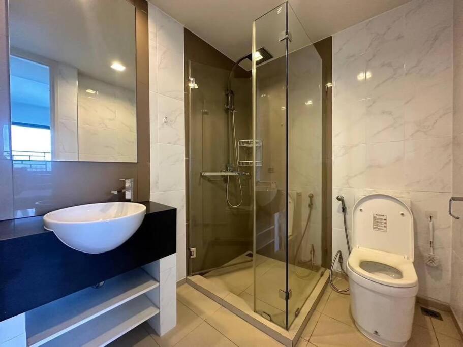 Sea View -High Floor 2 Bed Room Excellent Location Pattaya Exterior photo
